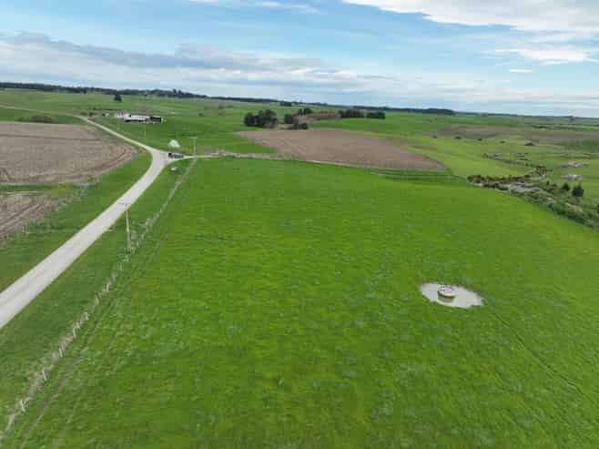 75 + 100 Crighton Road, Waimahaka