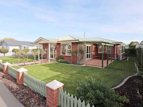 32 Dublin Street, Windsor