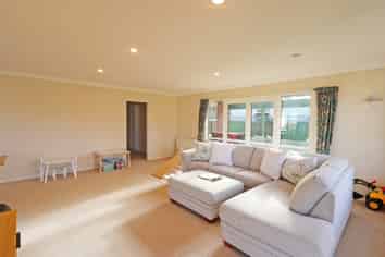 32 Dublin Street, Windsor