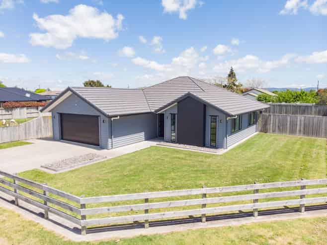 39 Costello Drive, Ngatea