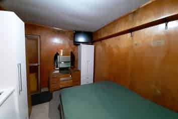 Auckland - Address withheld