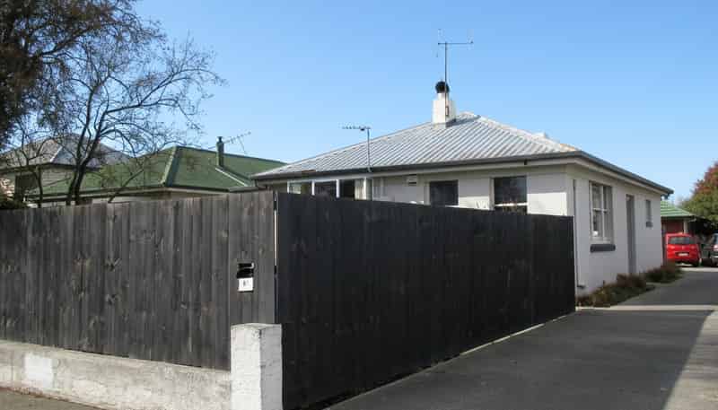 84 Wharenui Road, Riccarton