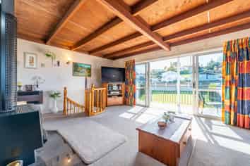 50 Hobbs Street, Waimataitai