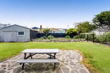 39 Domett Street, Opunake