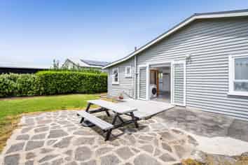 39 Domett Street, Opunake