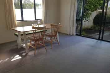 8/12 Ambrico Place, New Lynn