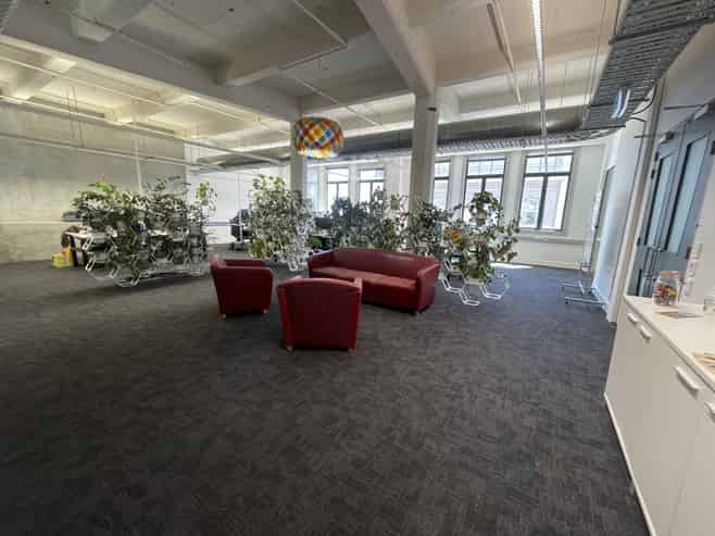 Character Office 275sqm - The Exchange Building