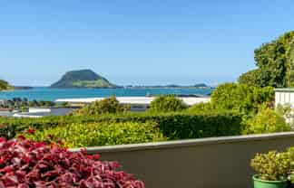 8B Hinewa Road, Otumoetai