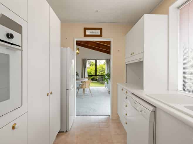 21 Bains Avenue, Hamilton East