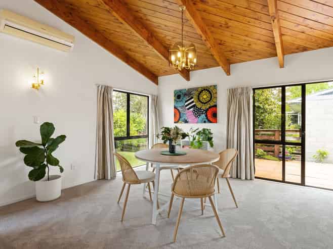 21 Bains Avenue, Hamilton East