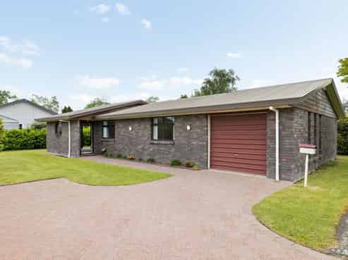 21 Bains Avenue, Hamilton East