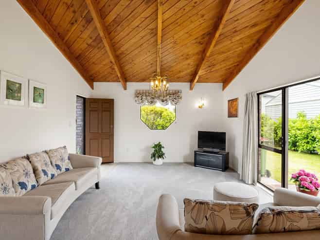 21 Bains Avenue, Hamilton East