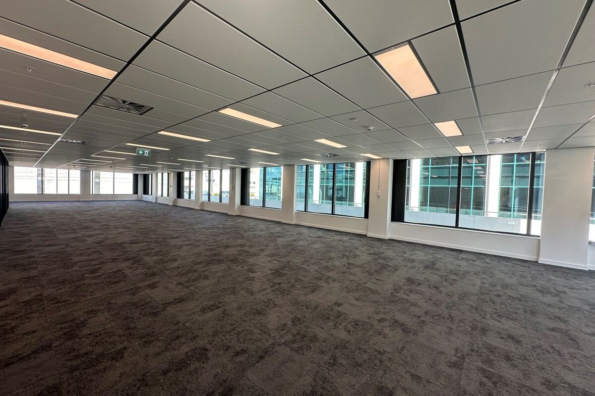 Brand New Premium Newmarket Offering - Bild 5