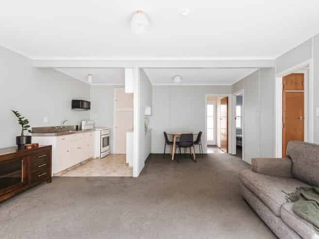 93 Oceanview Road, Mount Maunganui