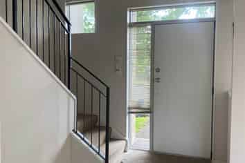 10 Flintridge Drive, Flat Bush