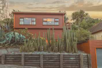 13 Hawkhurst Road, Lyttelton