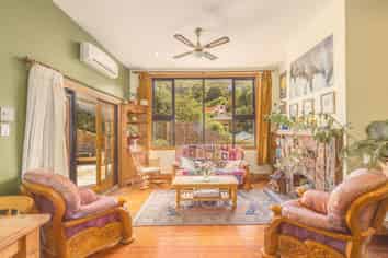 13 Hawkhurst Road, Lyttelton
