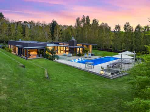 521 Coatesville Riverhead Highway, Coatesville