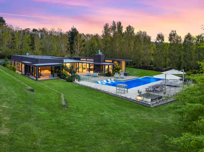 521 Coatesville Riverhead Highway, Coatesville