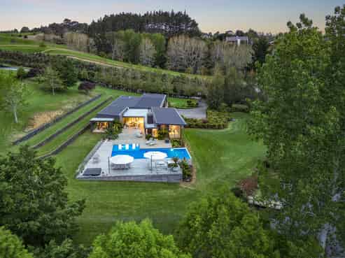 521 Coatesville Riverhead Highway, Coatesville