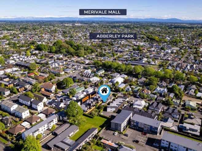 134 Holly Road, Saint Albans