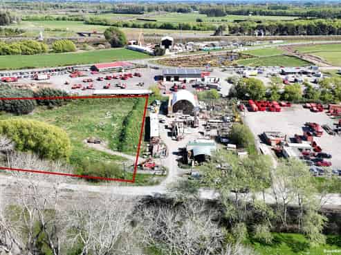 Large industrial yard – flexible options available