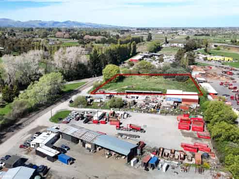 Large industrial yard – flexible options available