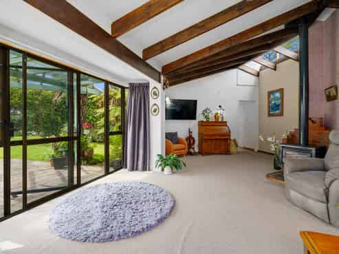 16 Marlowe Drive, Cambridge