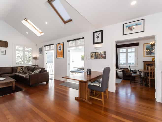 27 Gardner Road, Epsom