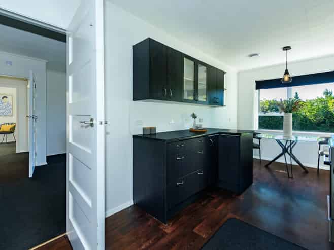 27A Achilles Street, Burwood