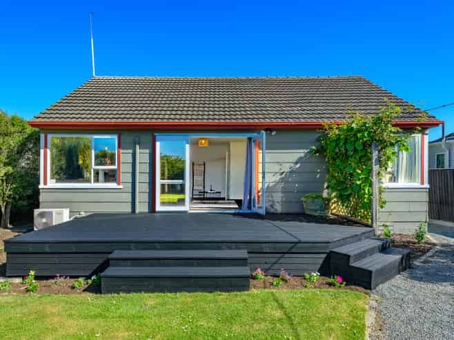 27A Achilles Street, Burwood