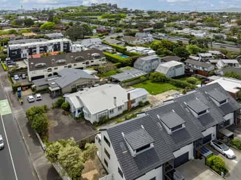 Remuera - develop or occupy