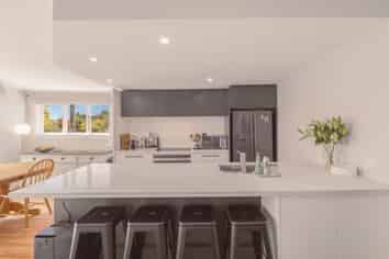 250 Wilsons Road, Waltham