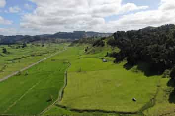 2858 State Highway 30, Benneydale