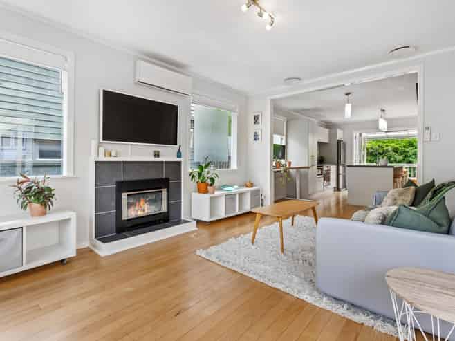 71 Saddleback Rise, Murrays Bay