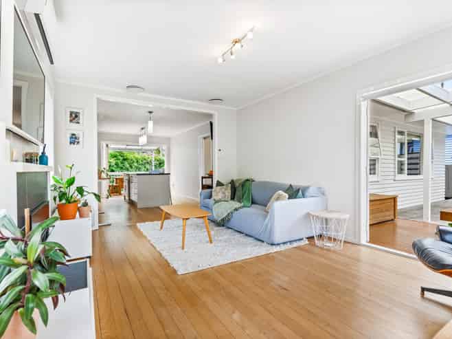 71 Saddleback Rise, Murrays Bay