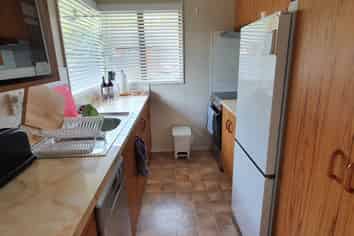 9 Pettit Place, The Wood