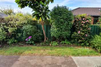 9 Pettit Place, The Wood