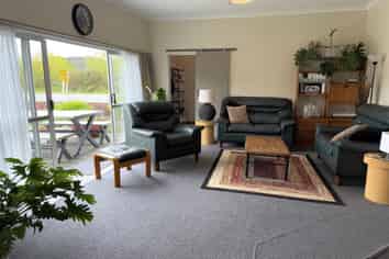  900 State Highway 7, Dobson