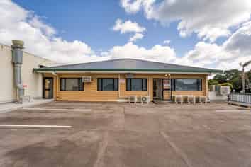 Split-Risk Investment in the Heart of Orewa