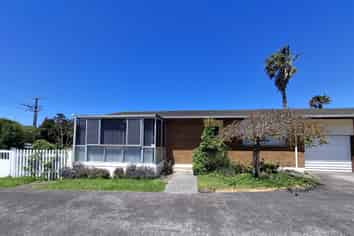 1/5 Tobruk Crescent, Milford