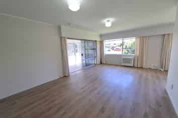 1/5 Tobruk Crescent, Milford