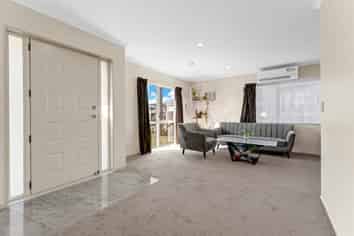 5 Midvale Place, Burswood