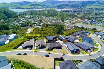 4 Topsail Way, Whitby