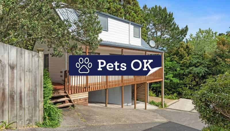 1/1018 East Coast Road, Torbay