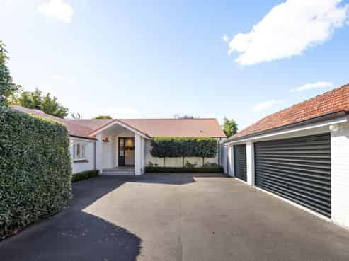 76 Princes Street, Cambridge