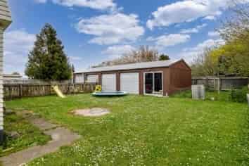 11 Hamilton Street, Pahiatua