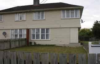 11 Hamilton Street, Pahiatua