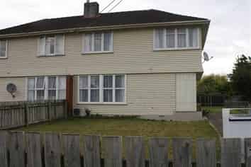 11 Hamilton Street, Pahiatua