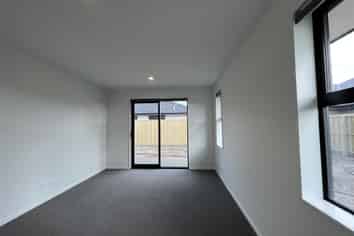 16 Verstappen Drive, Rolleston